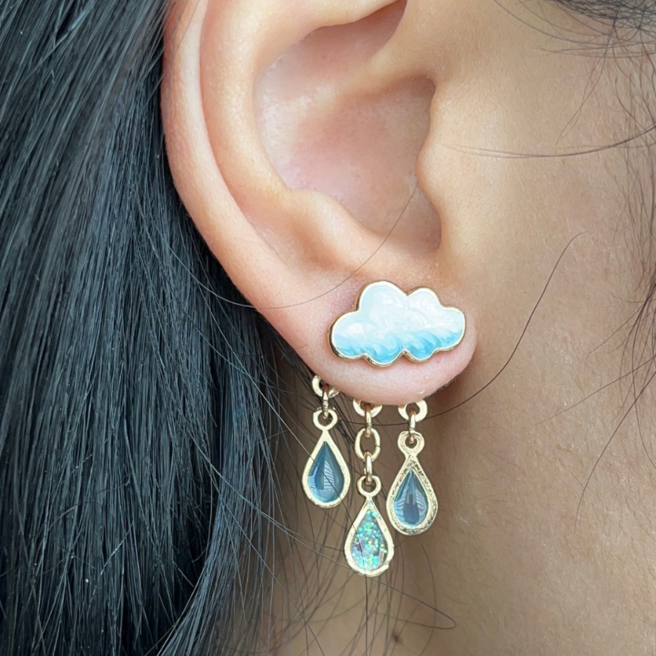 RAINDROP EARRINGS