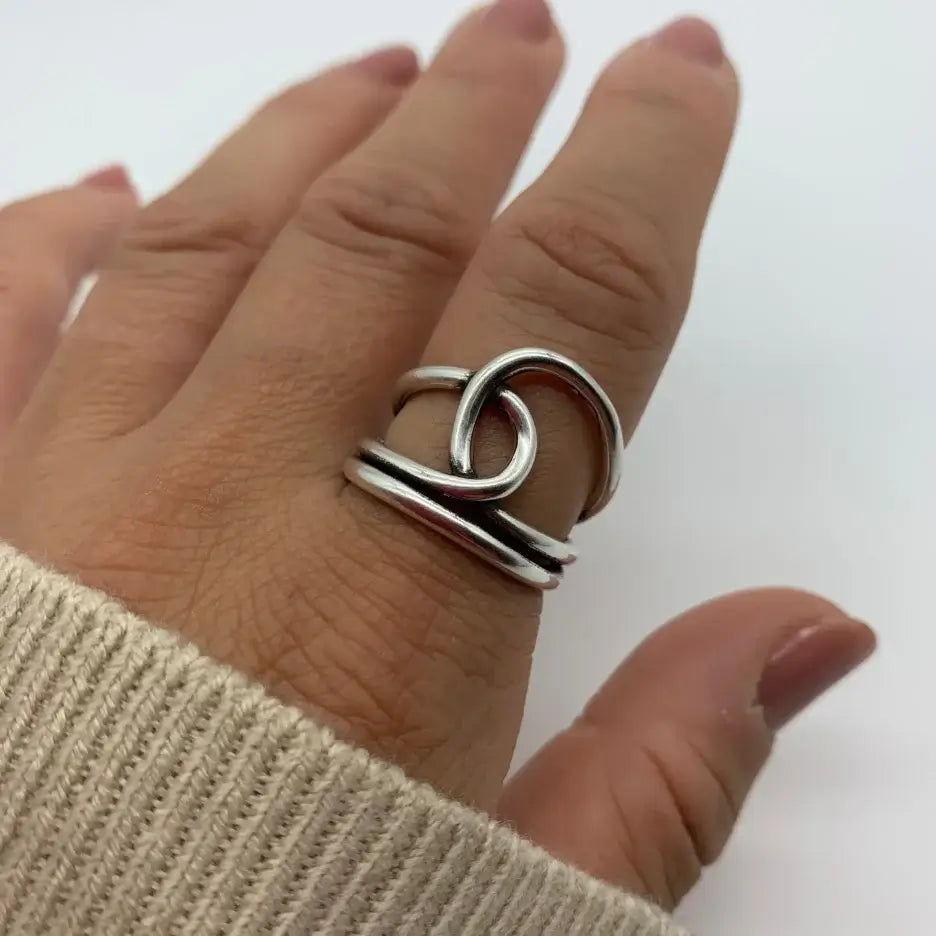 Sterling Silver Knot Thumb Ring